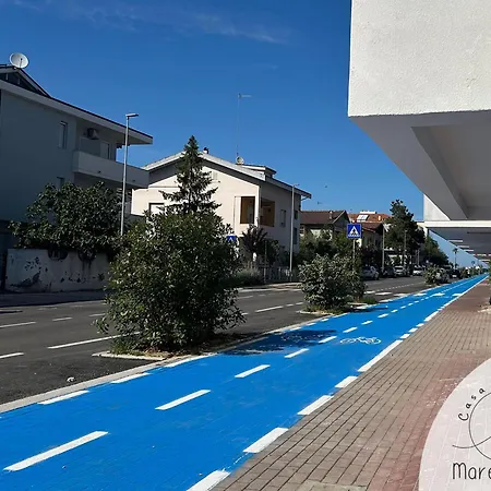 - Mare E Luna Montesilvano